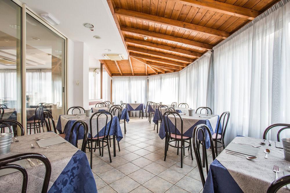 Hotel Nancy Rimini Eksteriør billede